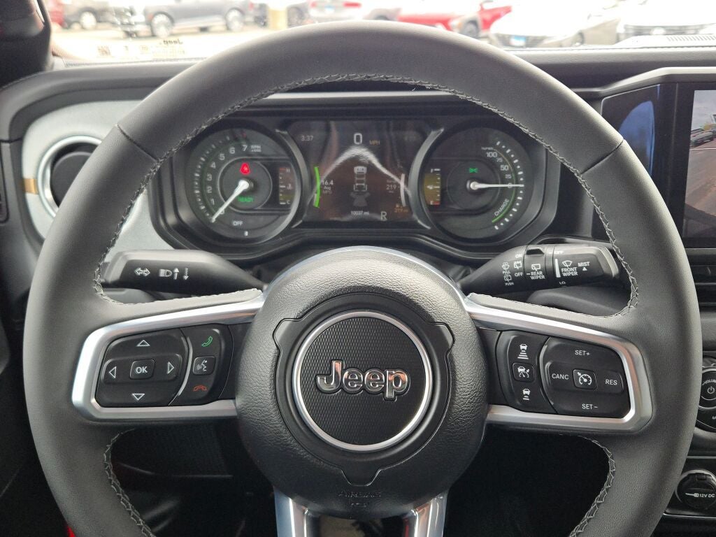 2025 Jeep Wrangler Sahara 4xe