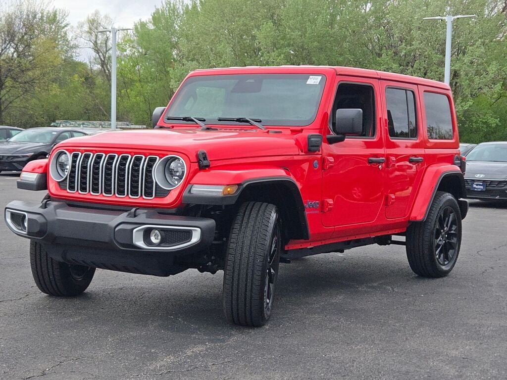 2025 Jeep Wrangler Sahara 4xe