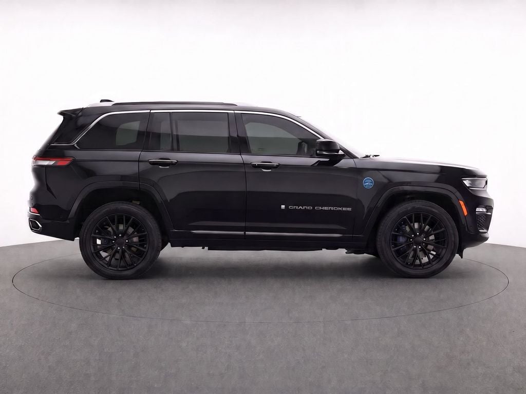2022 Jeep Grand Cherokee Summit 4xe