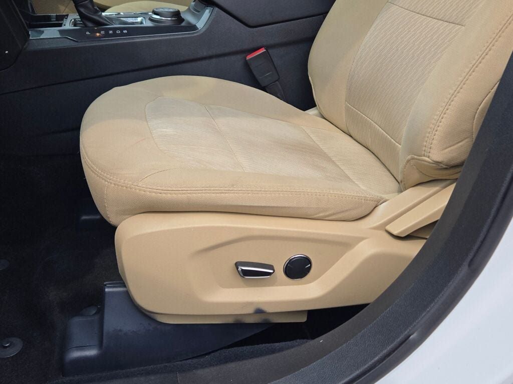 2017 Ford Explorer Base