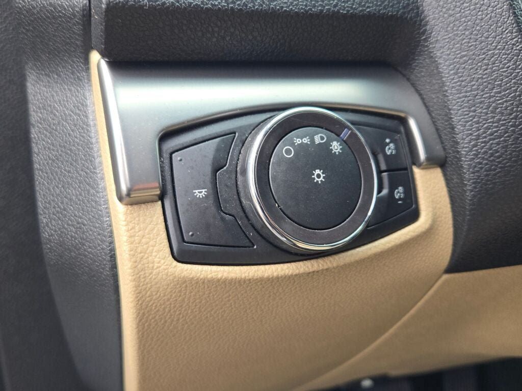 2017 Ford Explorer Base