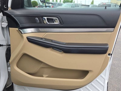 2017 Ford Explorer Base
