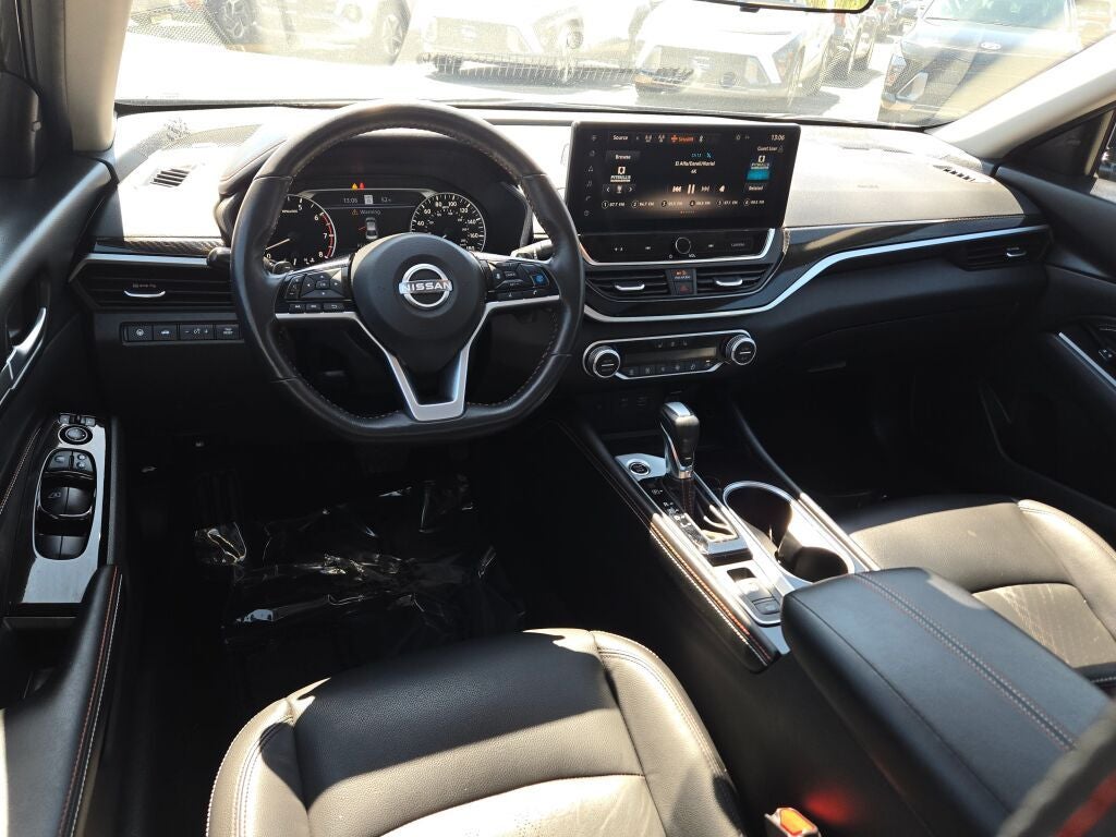 2023 Nissan Altima 2.0 SR
