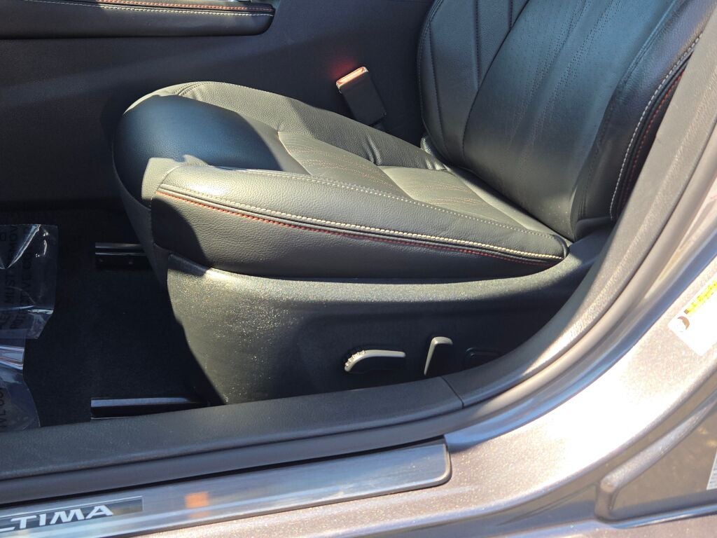2023 Nissan Altima 2.0 SR