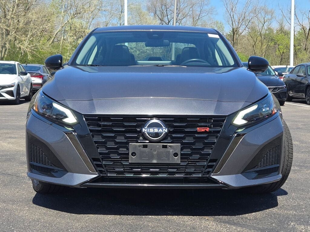 2023 Nissan Altima 2.0 SR