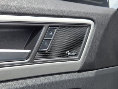 2022 Volkswagen Atlas Cross Sport 3.6L V6 SEL Premium R-Line
