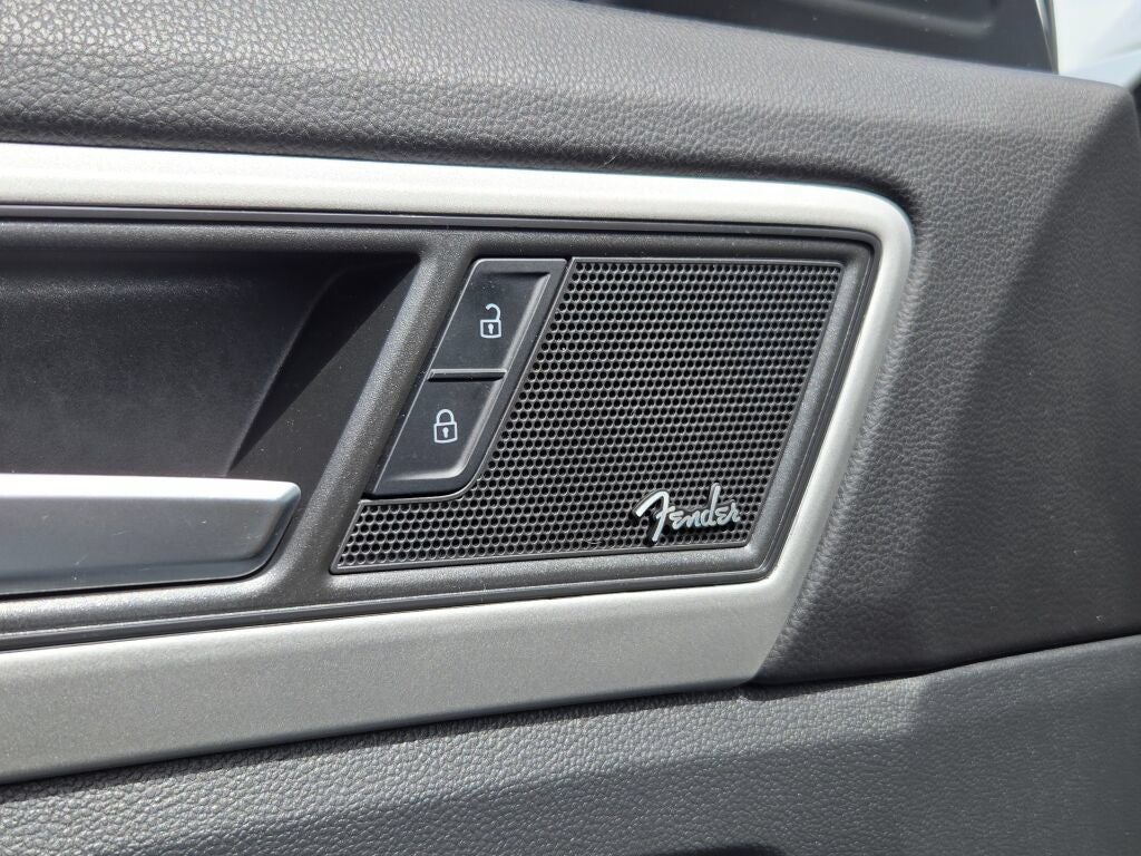 2022 Volkswagen Atlas Cross Sport 3.6L V6 SEL Premium R-Line
