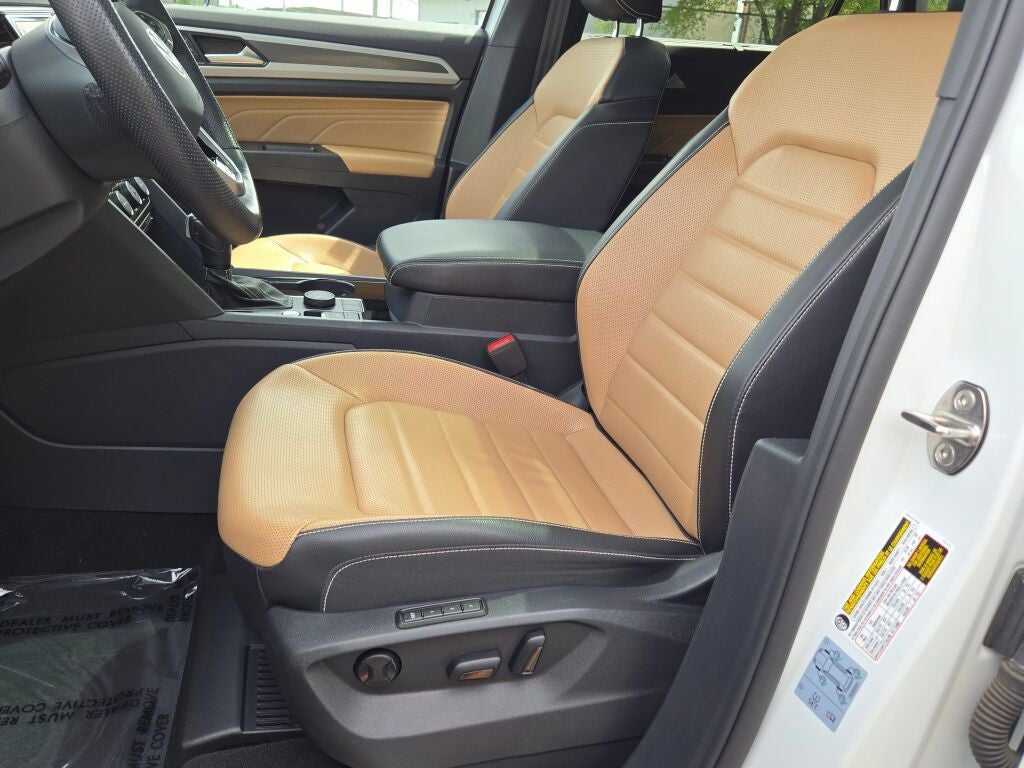 2022 Volkswagen Atlas Cross Sport 3.6L V6 SEL Premium R-Line