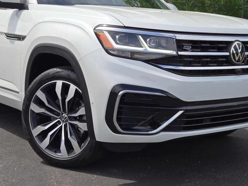 2022 Volkswagen Atlas Cross Sport 3.6L V6 SEL Premium R-Line