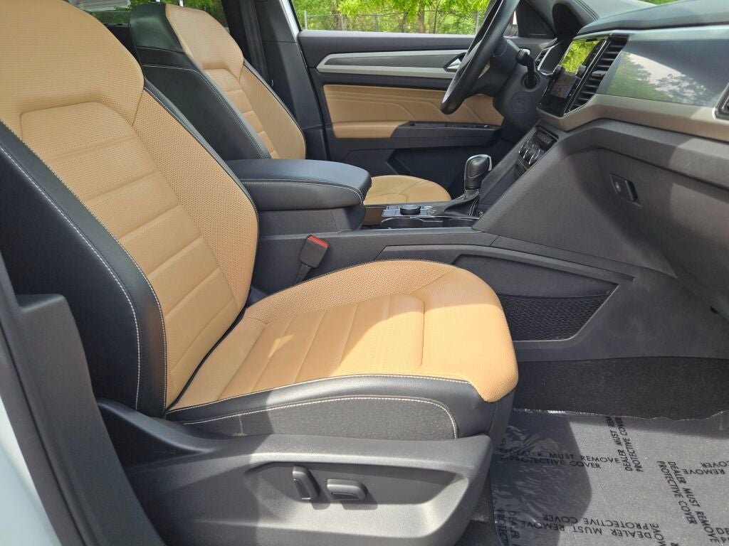 2022 Volkswagen Atlas Cross Sport 3.6L V6 SEL Premium R-Line