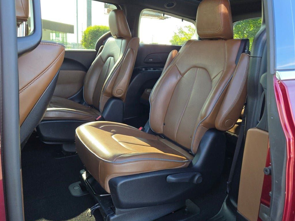 2021 Chrysler Pacifica Hybrid Limited