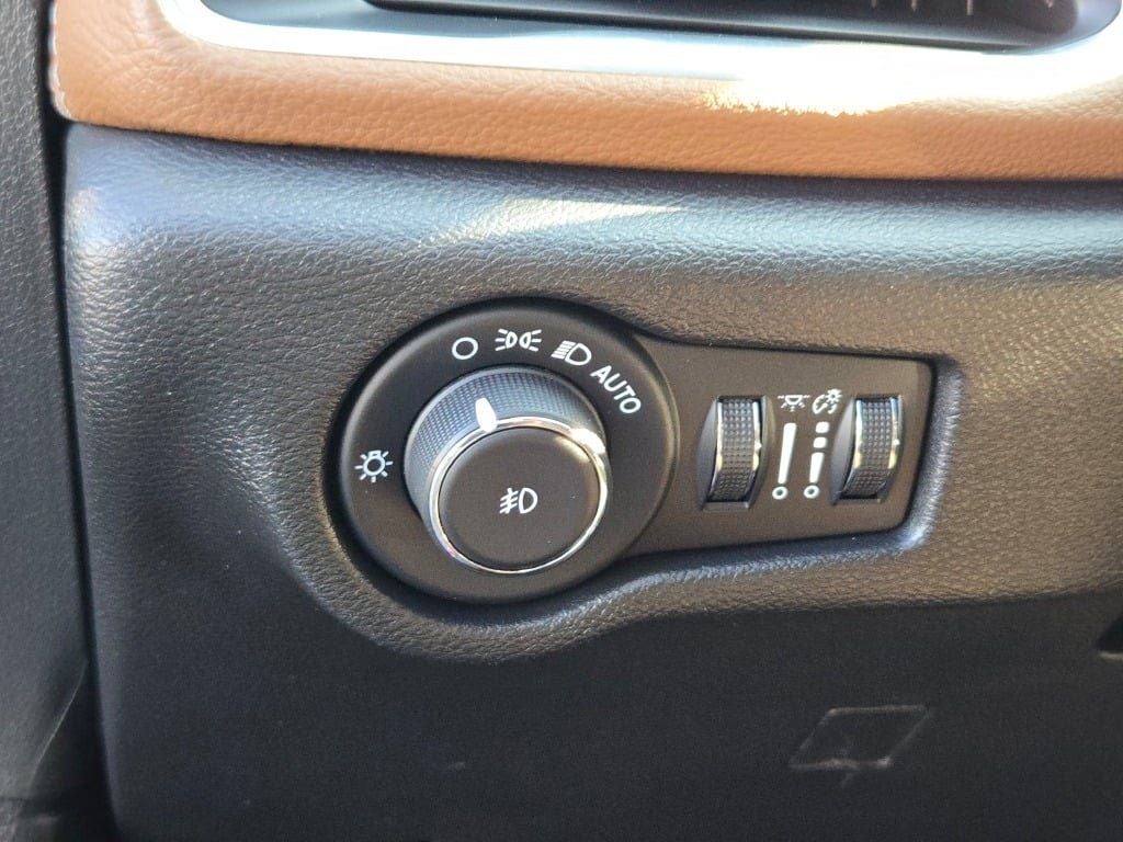 2021 Chrysler Pacifica Hybrid Limited