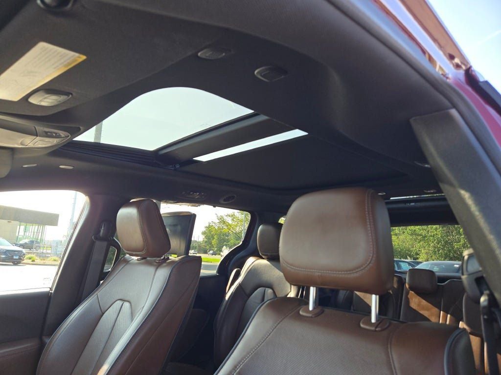2021 Chrysler Pacifica Hybrid Limited