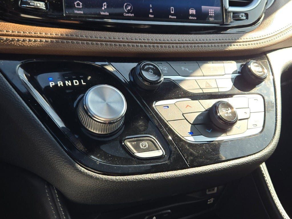 2021 Chrysler Pacifica Hybrid Limited