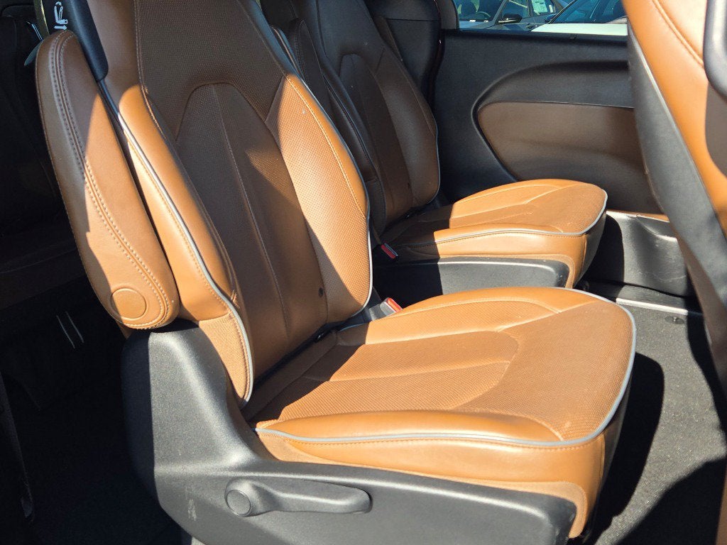2021 Chrysler Pacifica Hybrid Limited