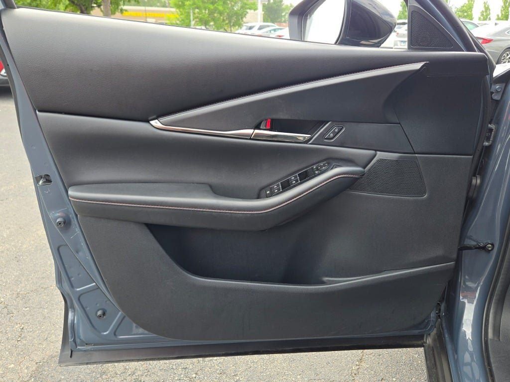 2023 Mazda Mazda CX-30 2.5 S Carbon Edition