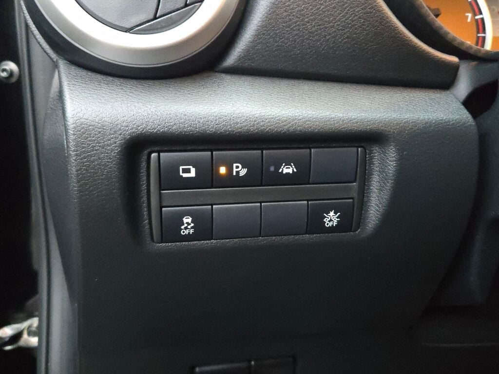 2023 Nissan Versa 1.6 S