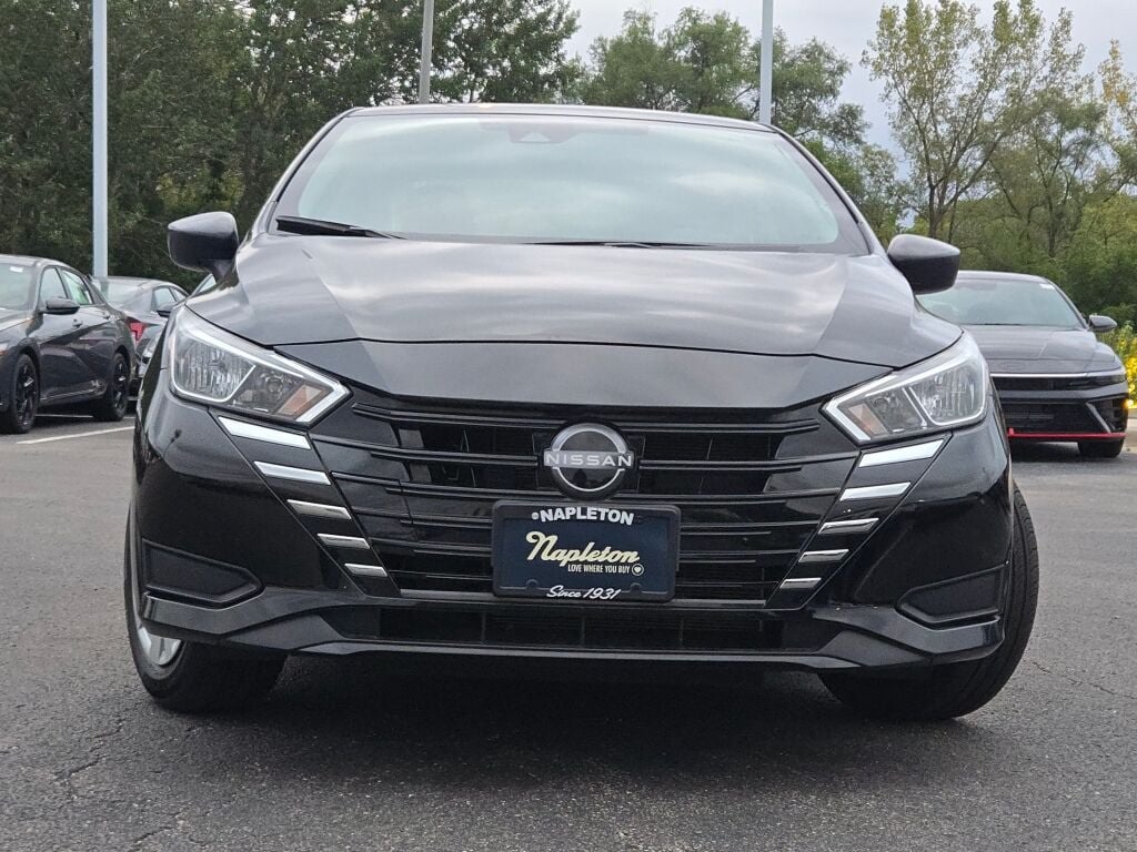 2023 Nissan Versa 1.6 S