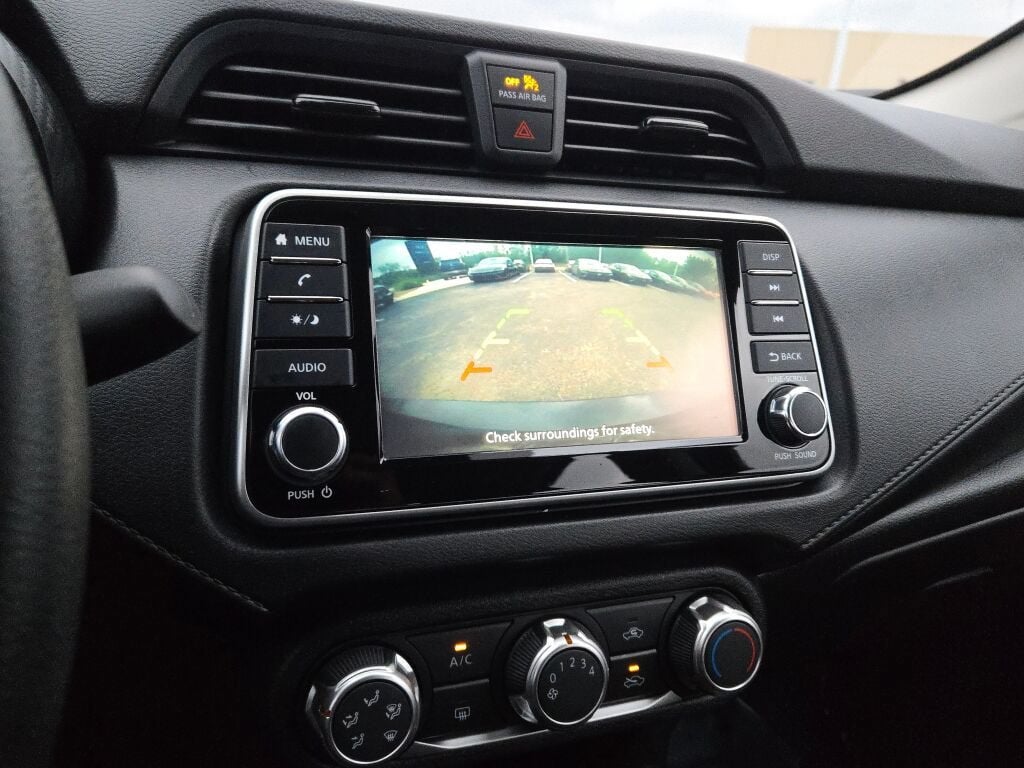 2023 Nissan Versa 1.6 S