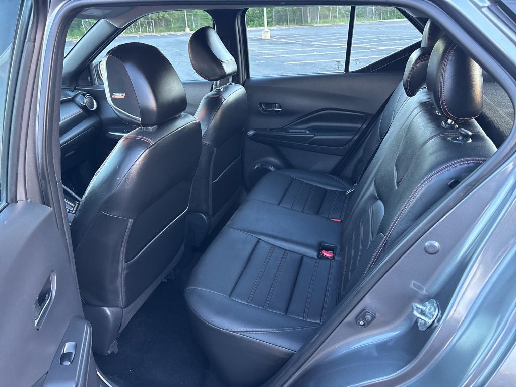 2019 Nissan Kicks SR