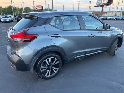 2019 Nissan Kicks SR