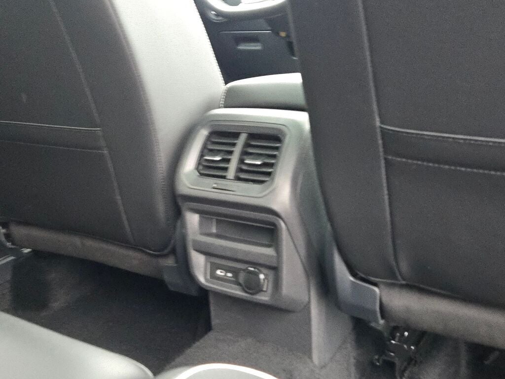 2024 Volkswagen Tiguan 2.0T SEL R-Line