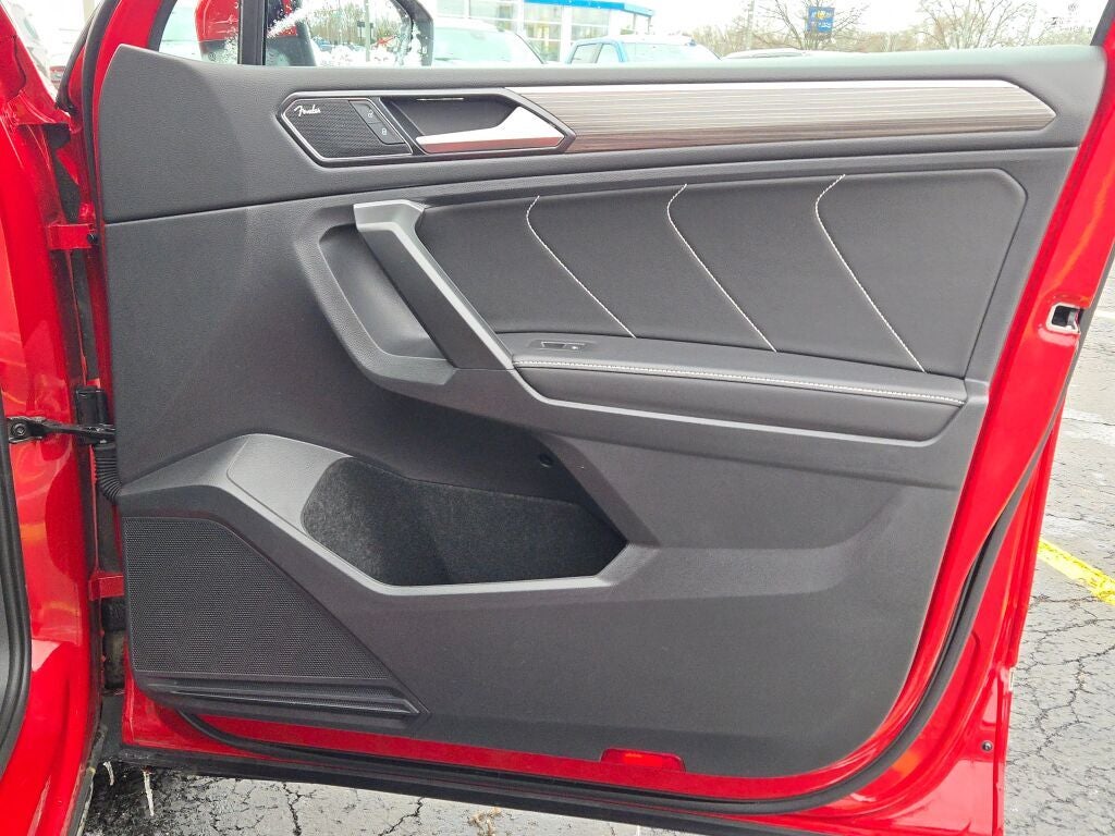 2024 Volkswagen Tiguan 2.0T SEL R-Line