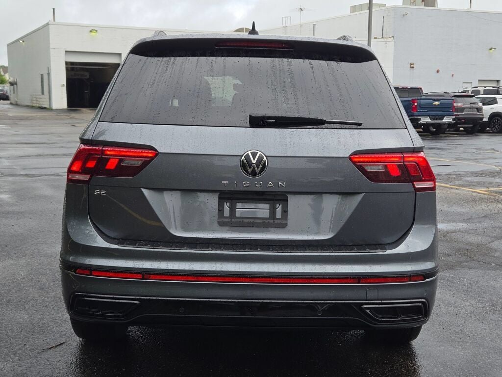 2023 Volkswagen Tiguan 2.0T SE R-Line Black