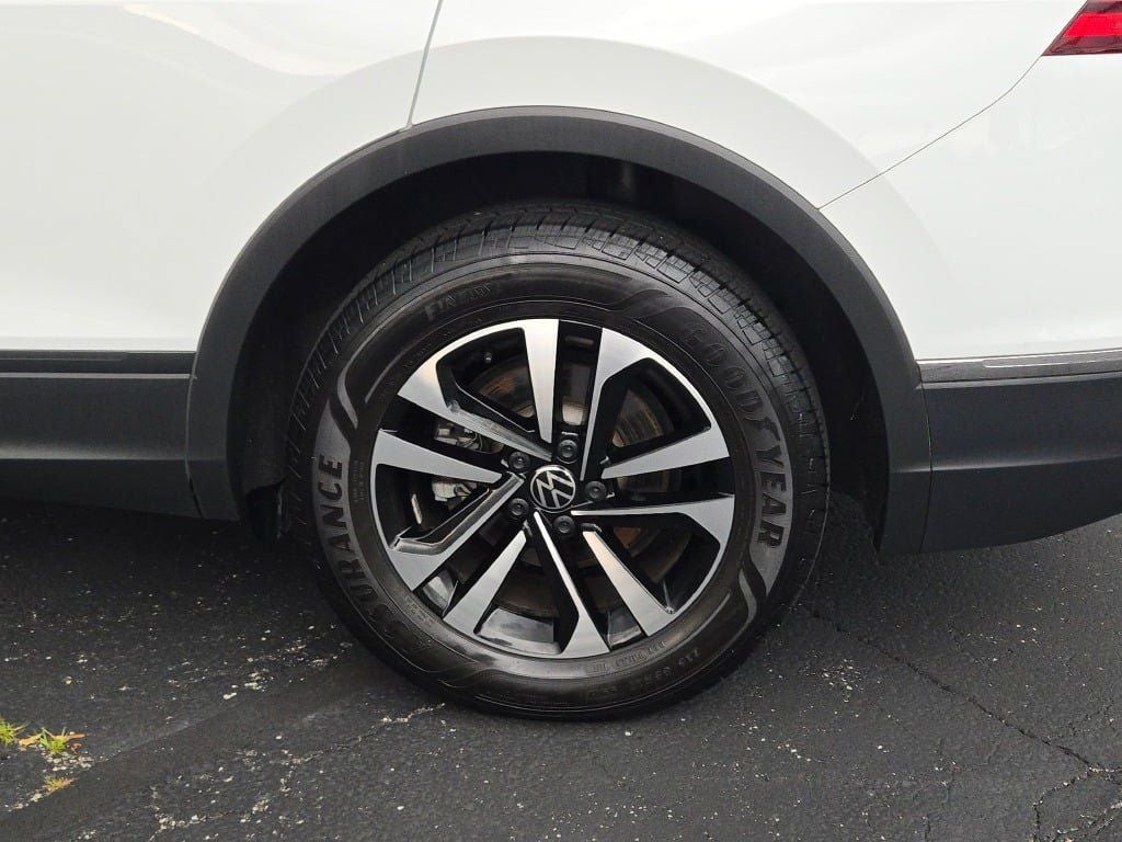2024 Volkswagen Tiguan 2.0T S