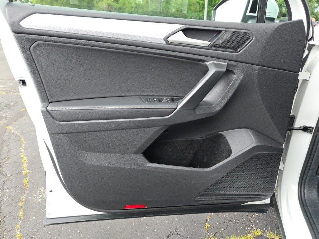 2024 Volkswagen Tiguan 2.0T S