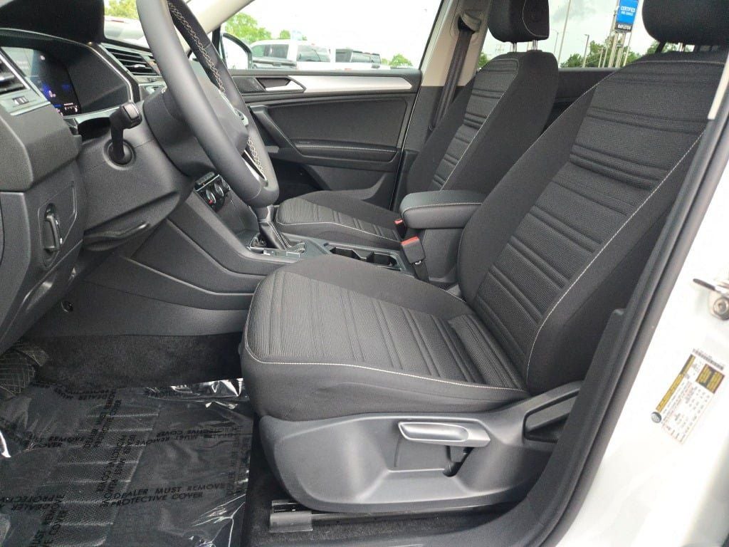 2024 Volkswagen Tiguan 2.0T S