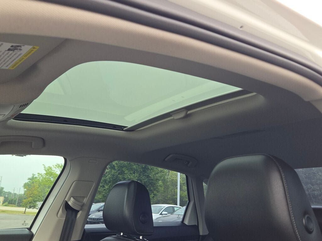 2020 Volkswagen Jetta SEL Premium