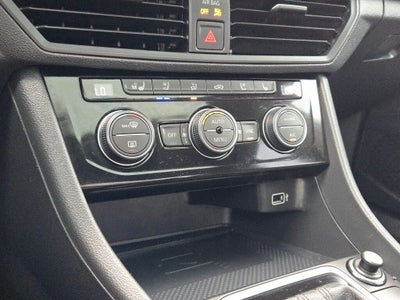 2020 Volkswagen Jetta SEL Premium