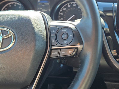 2024 Toyota Camry SE