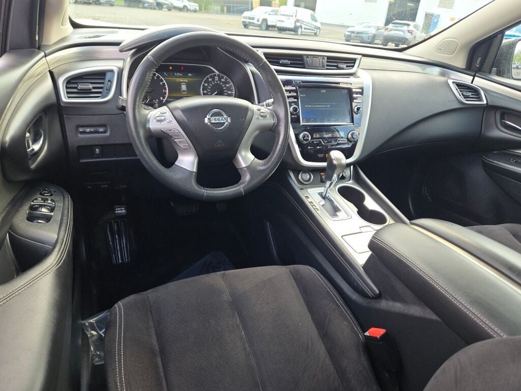 2017 Nissan Murano SV
