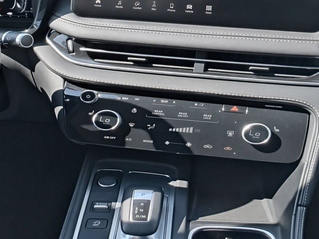 2024 INFINITI QX60 LUXE