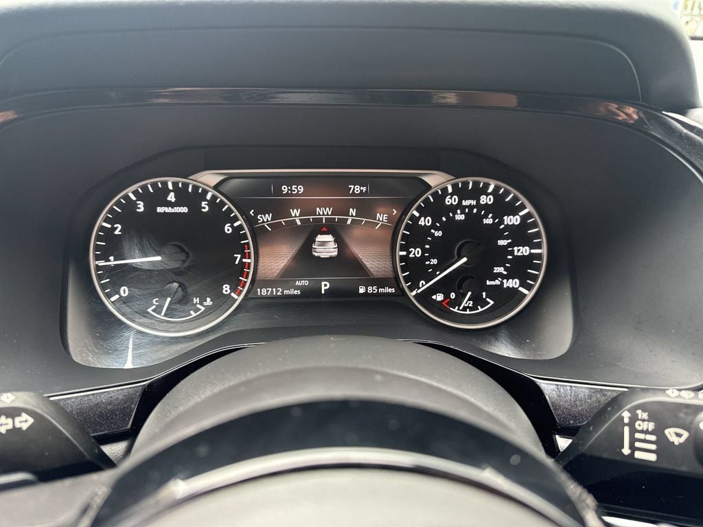 2024 Nissan Pathfinder SL