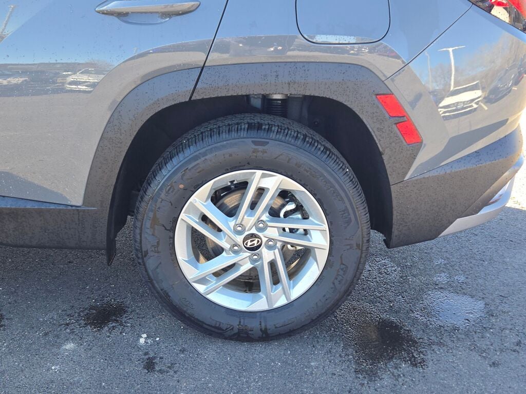 2025 Hyundai Tucson SE