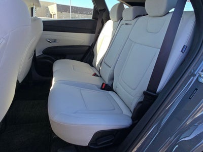 2025 Hyundai Tucson SE