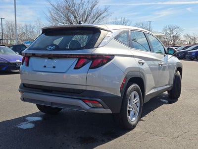 2025 Hyundai Tucson SE
