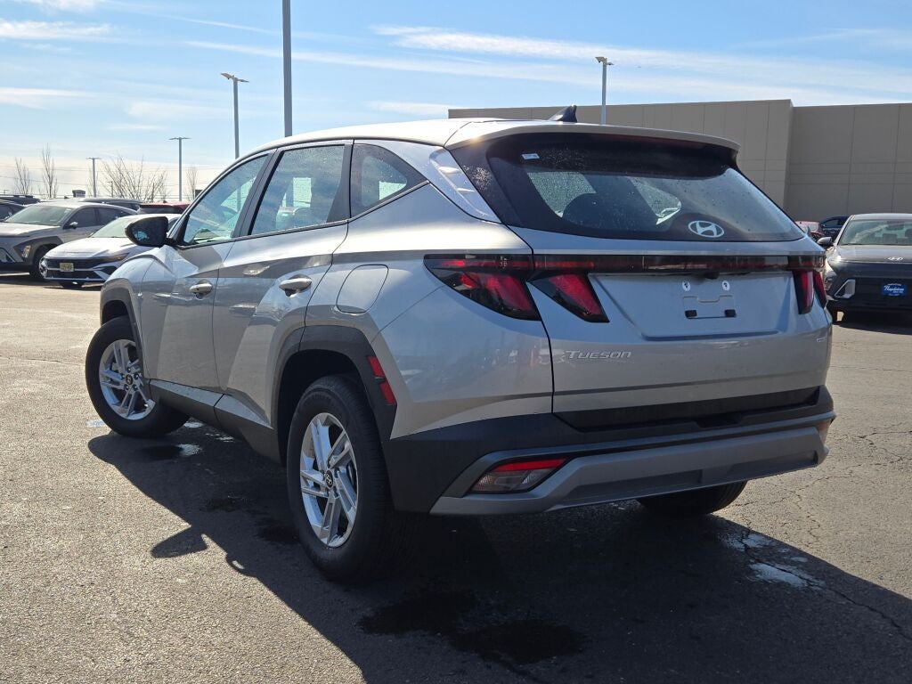 2025 Hyundai Tucson SE