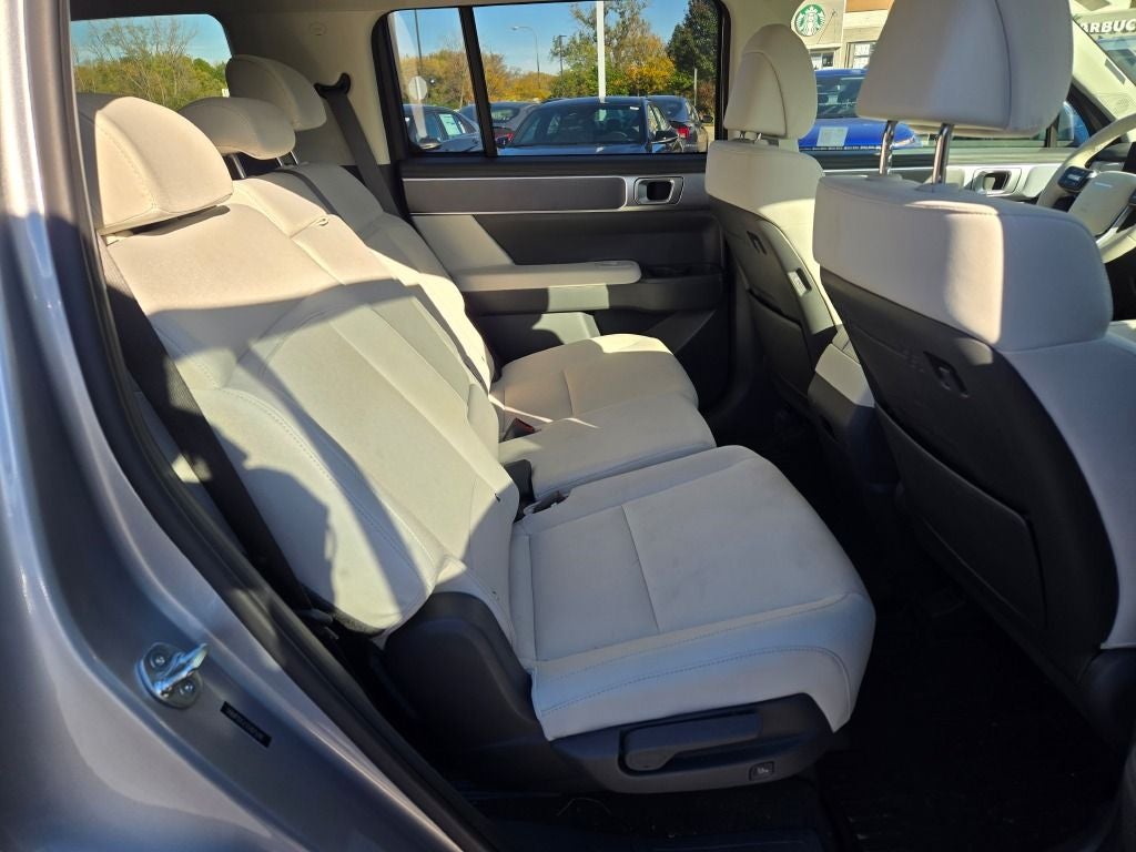 2025 Hyundai Santa Fe SE