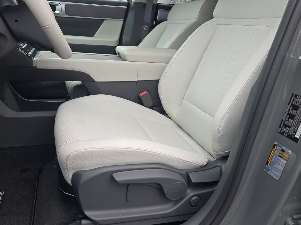 2025 Hyundai Santa Fe SE