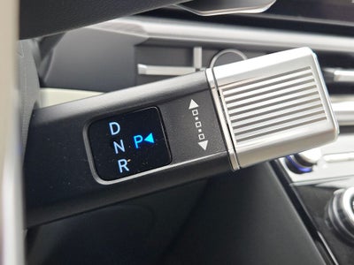 2025 Hyundai Santa Fe SE