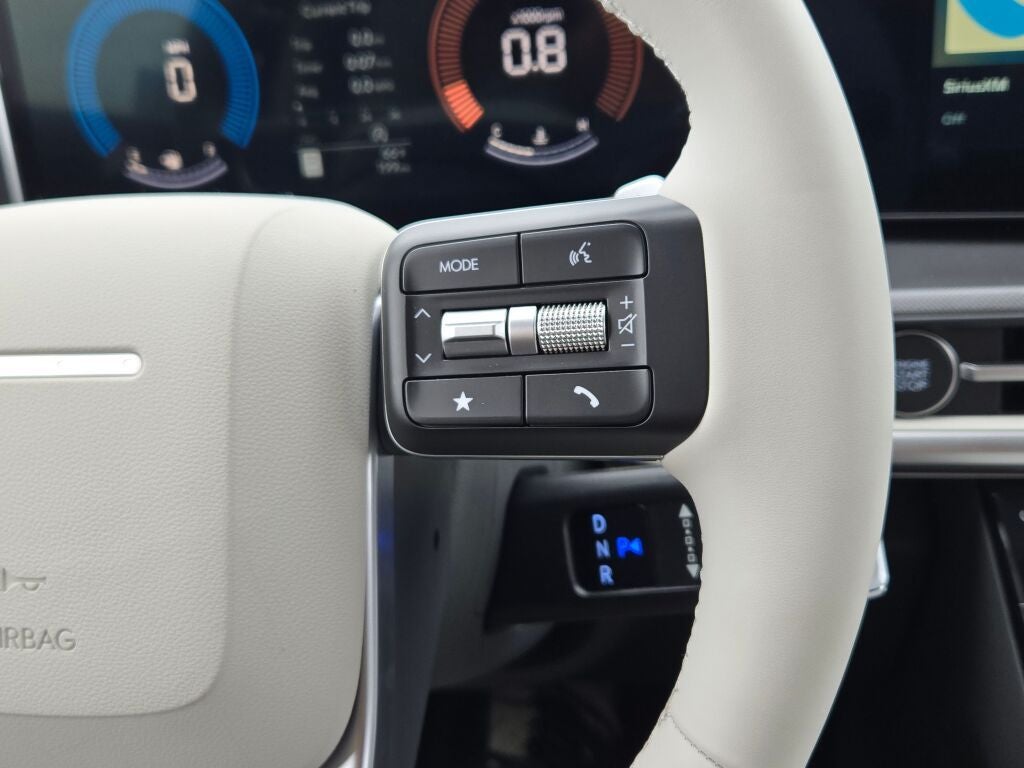 2025 Hyundai Santa Fe SE