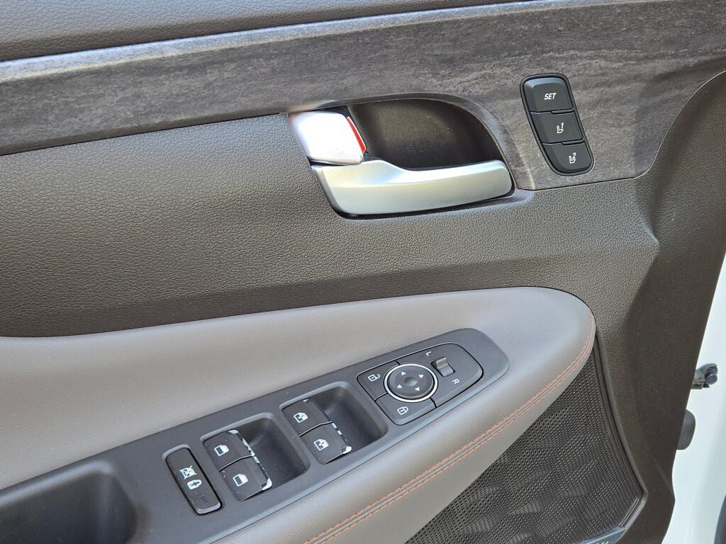 2019 Hyundai Santa Fe Ultimate