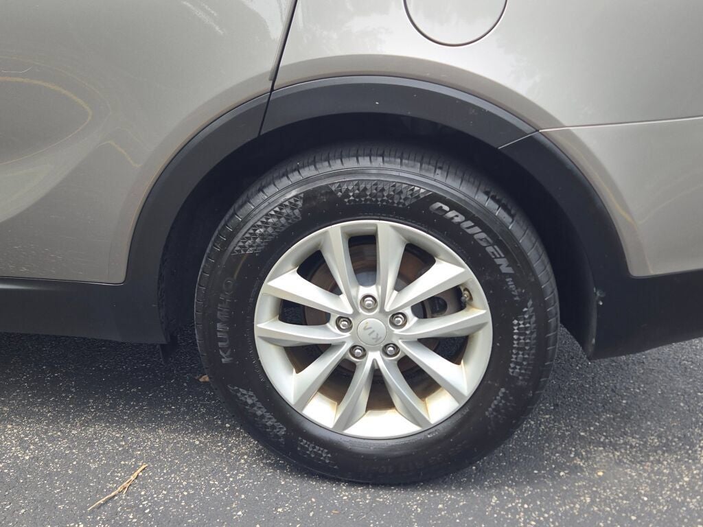2016 Kia Sorento LX