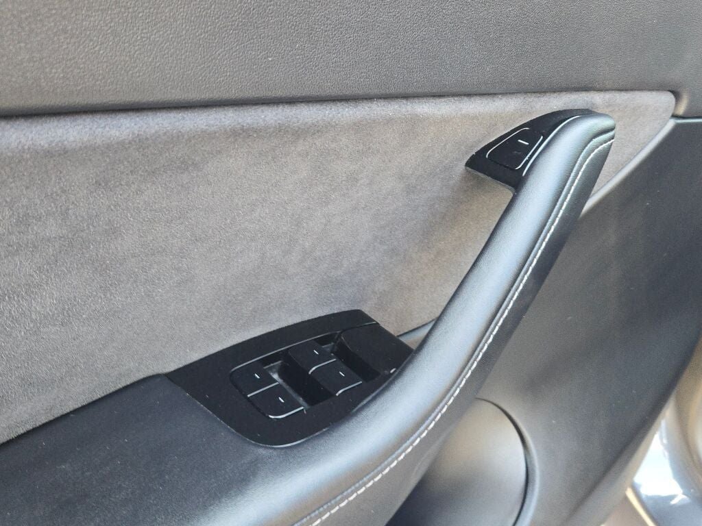 2020 Tesla Model Y Performance
