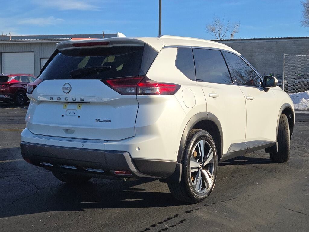 2024 Nissan Rogue SL