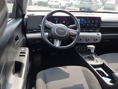 2025 Hyundai Kona SE